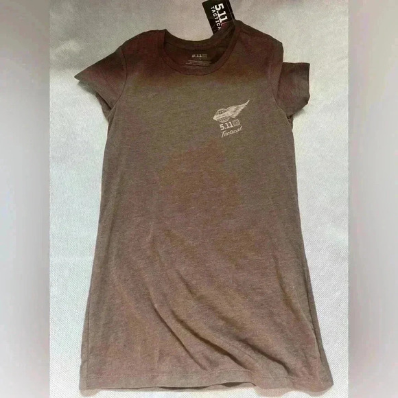 5.11 NWT Greetings from camo country tshirt - Picture 2 of 3